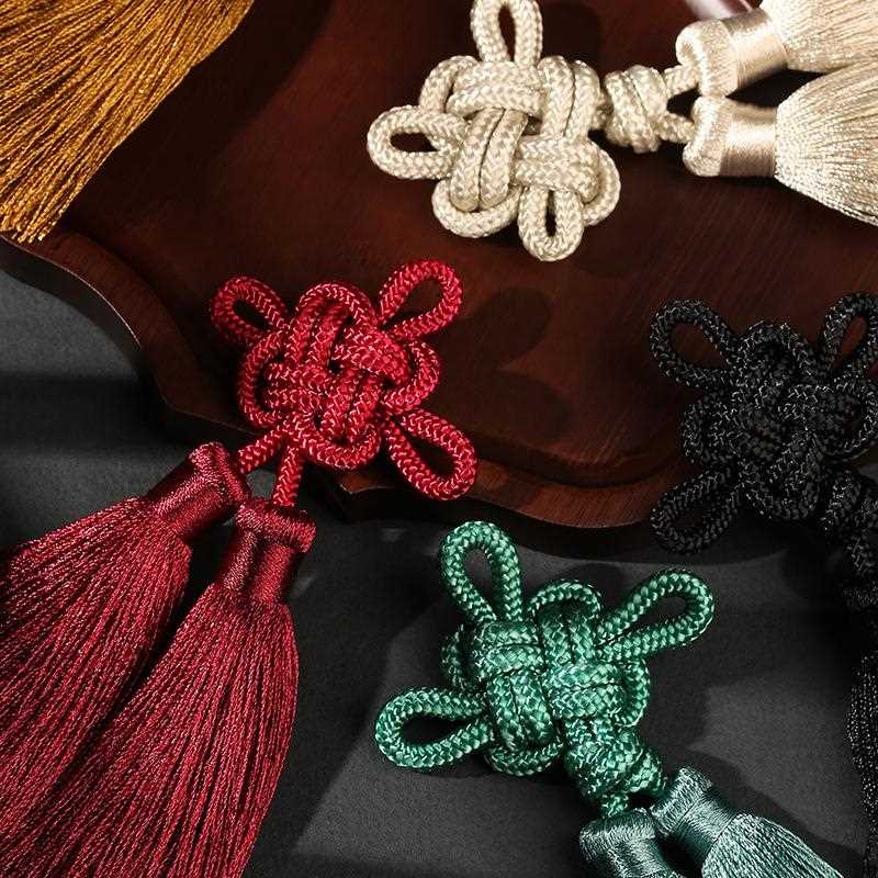 直销新款 手工编织配件中国结精美双流苏吊穗服饰流须包挂配饰