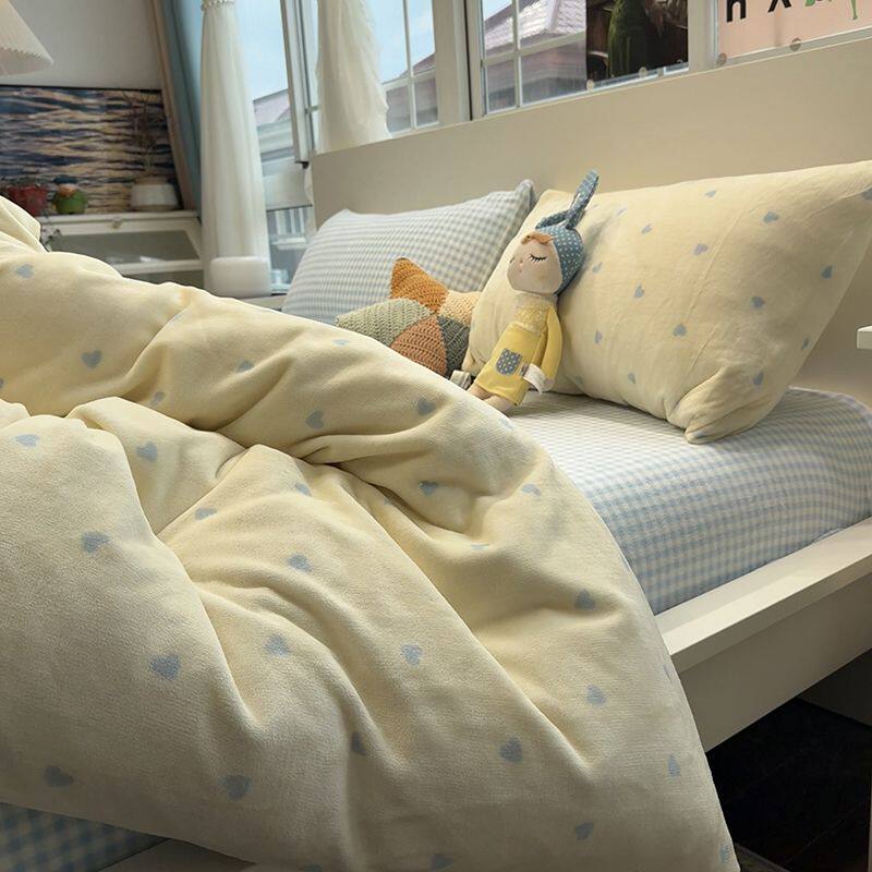 爱心奶油珊瑚绒四件套保暖法兰牛奶绒加厚床上用品被套床单三件套