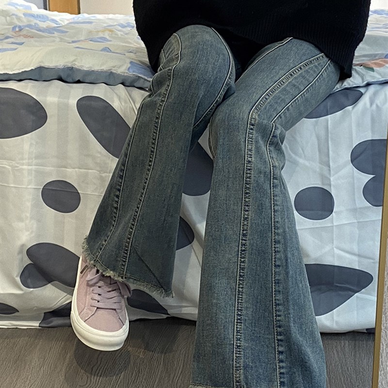 大码女装腿粗显瘦裤子2024年新款C梨型身材胖mm穿搭高腰牛仔喇叭