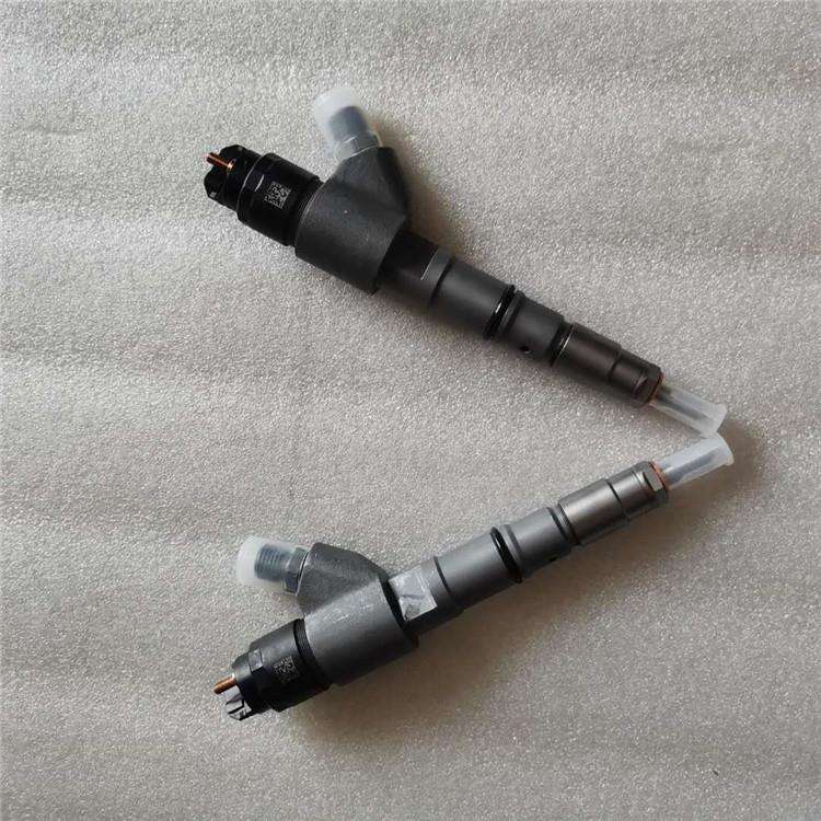 EC200B喷油器20798683044512006704290987D6E喷油嘴EW145B