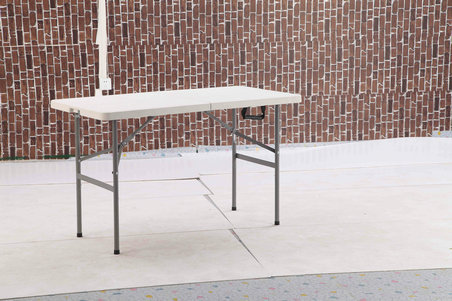 户外休闲折叠家具 对折长方形会议桌 野餐烧烤桌 122*60*74cm桌子