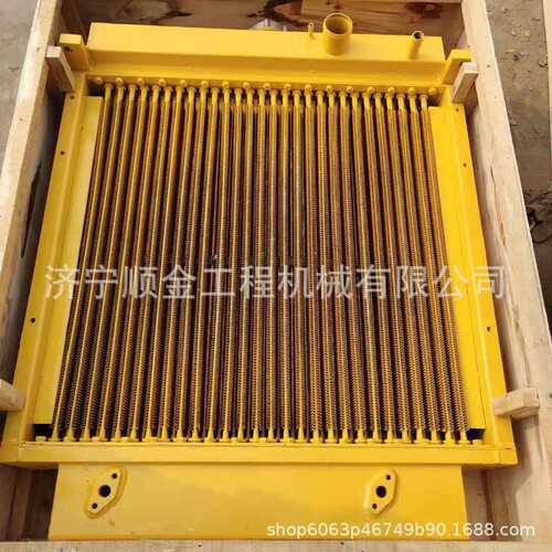 长期直销彭浦推土机PD165YPD220Y水箱散热器油冷器及全车配件