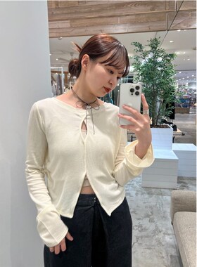 kas2025SS 胸前镂D空设计螺纹慵懒喇叭袖T恤