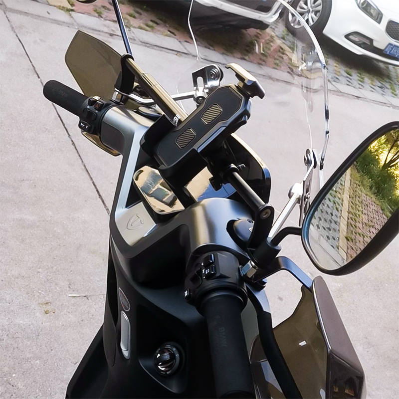 适用于电动车台铃赤兔o前风挡玻璃改装加高升降透明护胸挡风板配