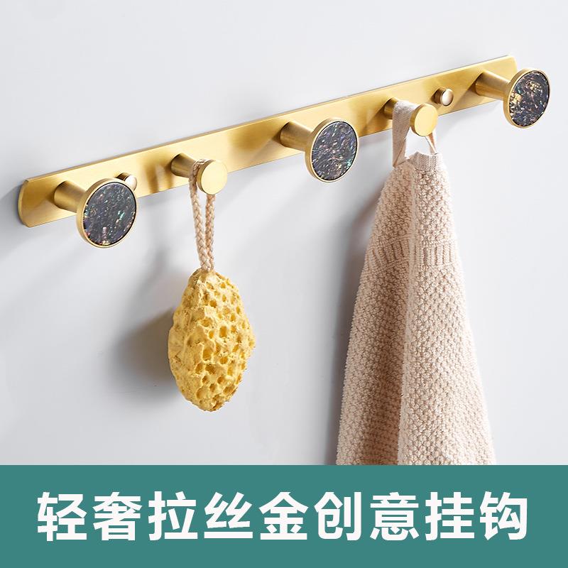 2F卫生间挂钩轻奢风免打孔浴室毛巾衣服壁挂玄关进门金色挂衣钩墙