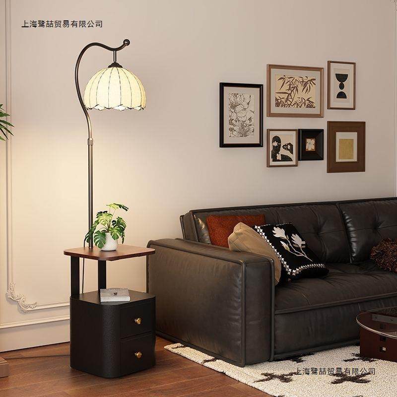 落地灯床头柜一体中古风卧室高级感客厅沙发旁边氛围边几台灯北欧