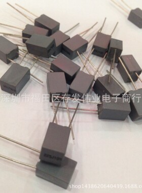 校正电容 灰色 100V223J 0.022PUF  P5MM