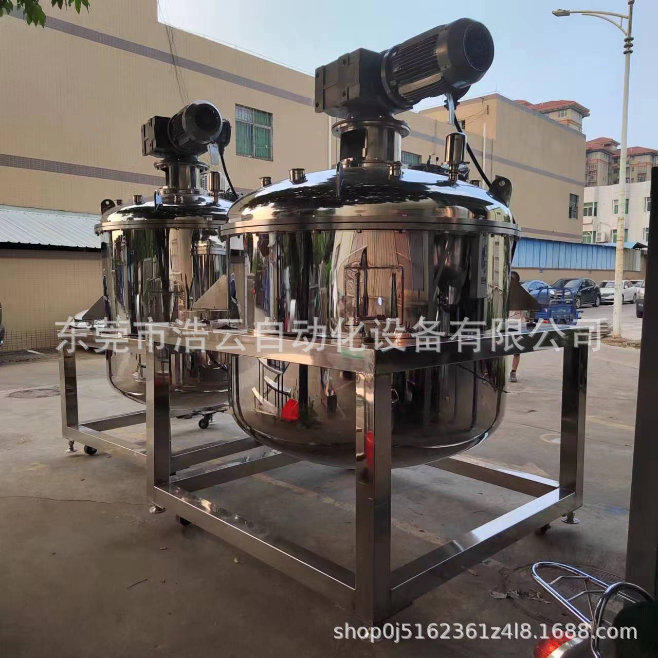 厂家供应500L液体搅拌罐不锈钢搅拌桶电加热化工反应釜