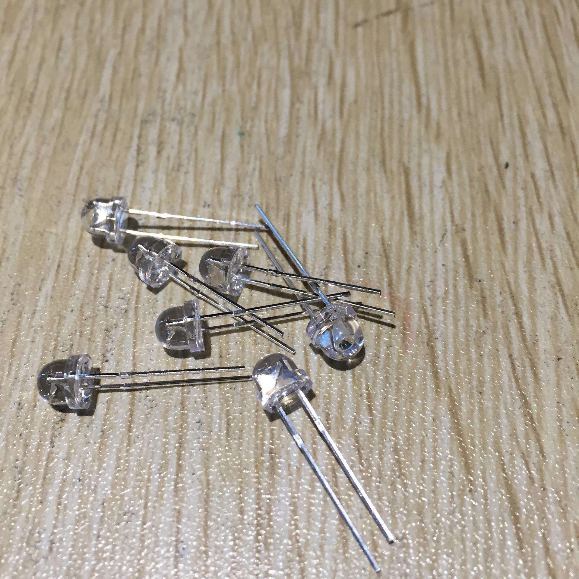 发光二极LED灯珠4.8mm草帽白光F5草帽高亮白灯2000－2200mcd