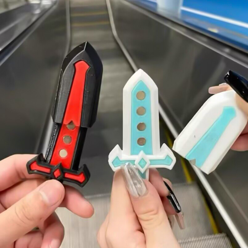 速发石中剑萝压玩具打印大宝剑宝刀解卜刀玩具石持剑手中把玩宝剑