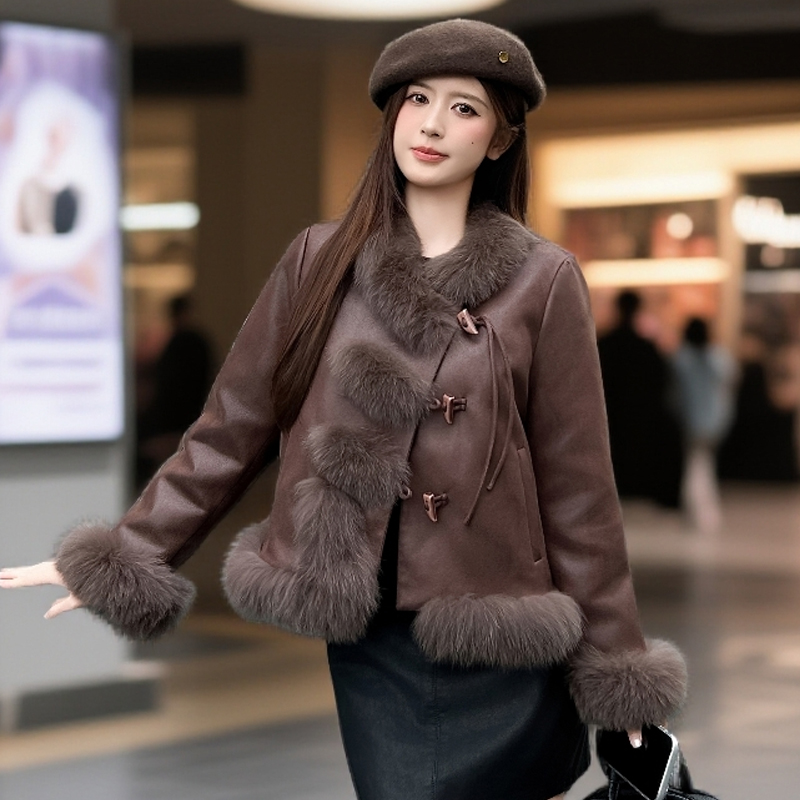 狐狸大毛领冬季皮草外套2025女装新款小个子棉服环保短款克服棉衣