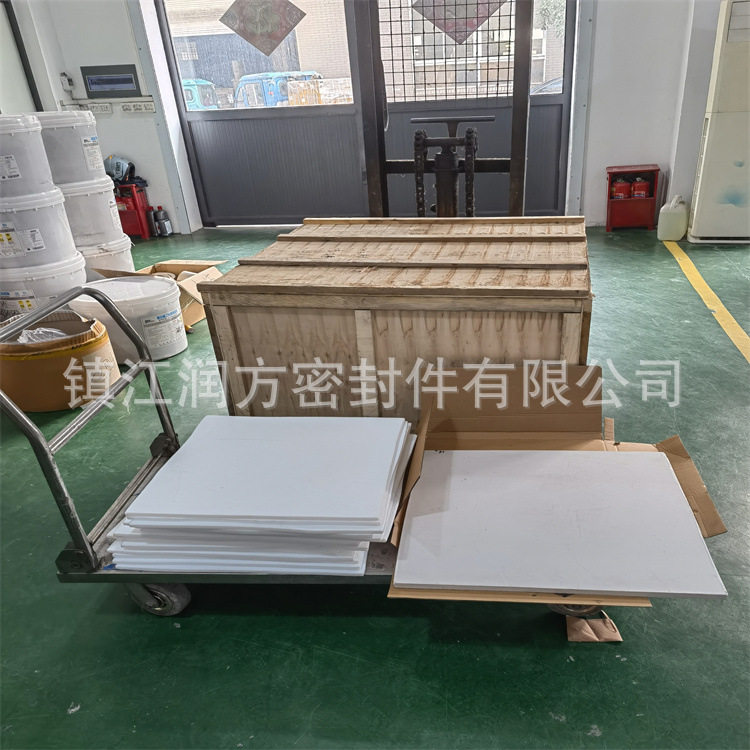 供应批量聚四氟乙烯模压板材颜色白色半透明M111系列图片