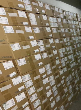 CC1206JKNPOCBN100 1206 10PF1KV NPO ±5% 100J贴片电容现货出售