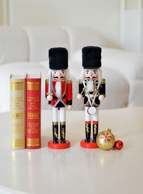 胡桃夹子圣诞送礼摆件店铺橱窗陈列木偶英国士兵儿童房酒柜家居