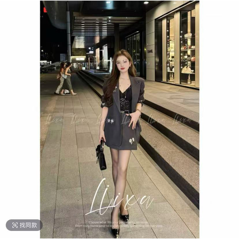 小榆秋季新款西装套装女高级感休闲外套半身裙两件套