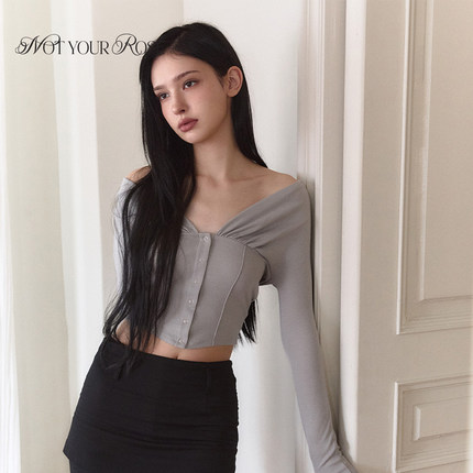 Notyourrose冬2025年新款一字领上衣修身短款显瘦露脐设计感T恤
