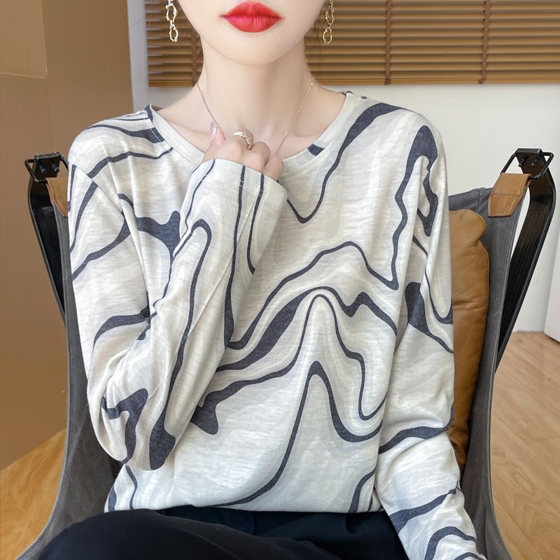 薄款长袖at恤女洋气印花水墨印花夏季新针织衫圆领打底衫时尚上衣