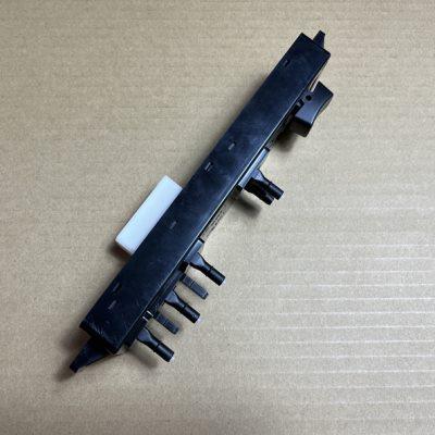 适用起亚智跑KX3K3SK5进口索兰托凯尊K7电动座椅开关调节器按钮键