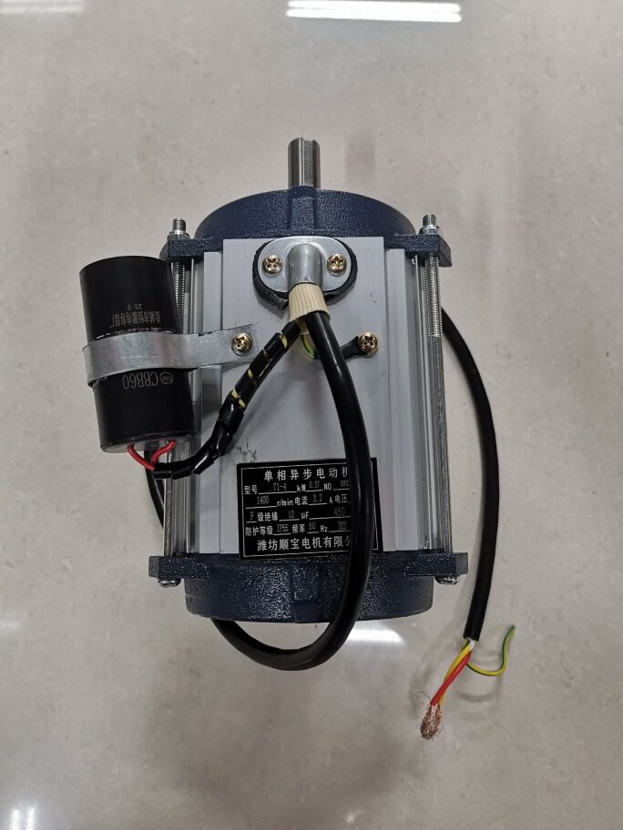 顺宝220V370瓦负压风机电机71-4潍坊顺宝电机有限公司库房现货发