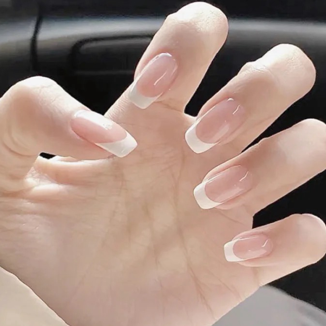 简约白色法式百搭纯手工穿戴甲片