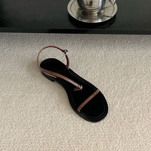 2024夏季新款韩版露趾百搭温柔鞋仙女平底一字扣海边沙滩凉拖鞋女