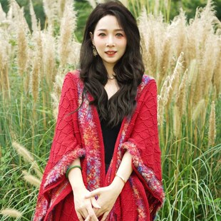 民族风披肩外搭大理丽江旅游斗篷拍照围巾女云南青海草原连帽披风