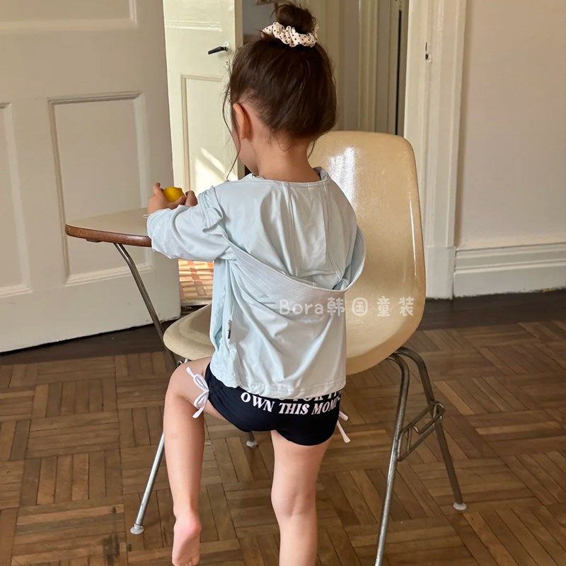 宝宝泳衣女宝夏装2025新款洋气分体泳装儿童潮流时髦网红黑色套装