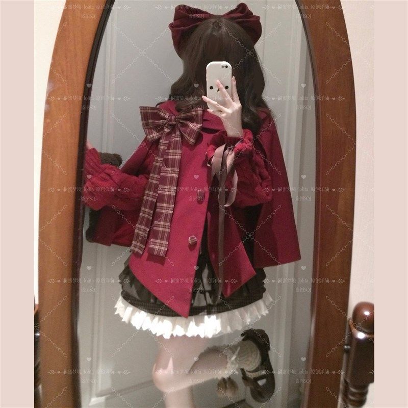 圣诞红色斗篷秋冬毛呢2024年新款氛围Lolita大蝴蝶结甜蜜梦境,模玩/动漫/周边/娃圈三坑/桌游,lolita洛丽塔外套,淘宝优惠券,粉丝福利购,淘宝优惠卷