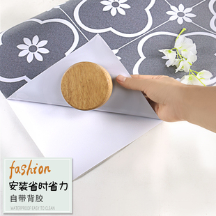 厨房阳台地贴装饰墙贴画防水耐磨卫生间防滑地砖瓷砖自粘地面贴纸