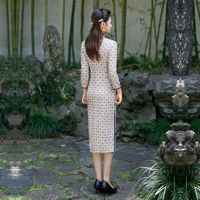 秋冬旗袍2024年新款小个子妈妈女装连衣裙针织棉长袖保暖格子礼服