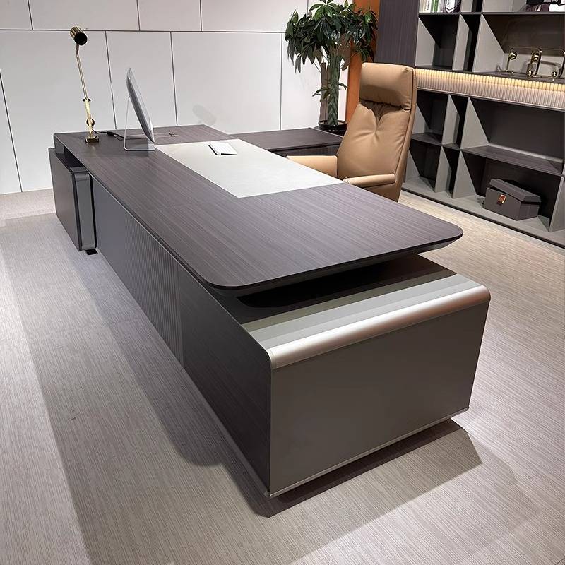 意式轻奢高档总裁桌简约现代老板桌办公桌椅办公室大气大班台新款