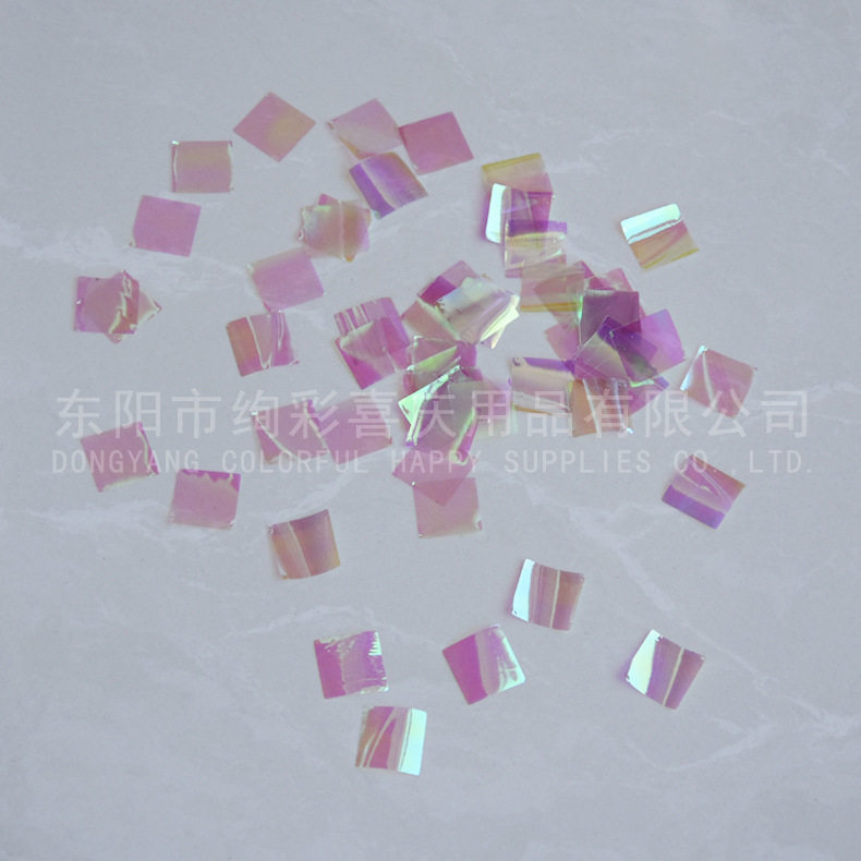 厂价直供15MM正方形PET幻彩膜亮片七彩包装膜大小可调彩泥包装纸