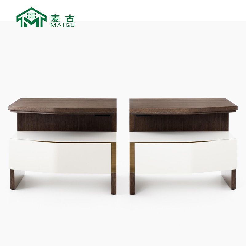 麦古设计师现代极简木质卧室床头柜五金细节带柜台轻奢家居储物柜