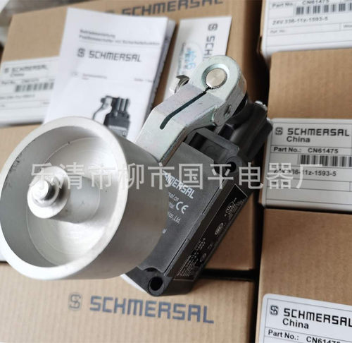 全新 Z4V50H336-02Z-M20行程开关 限位开关 实物图