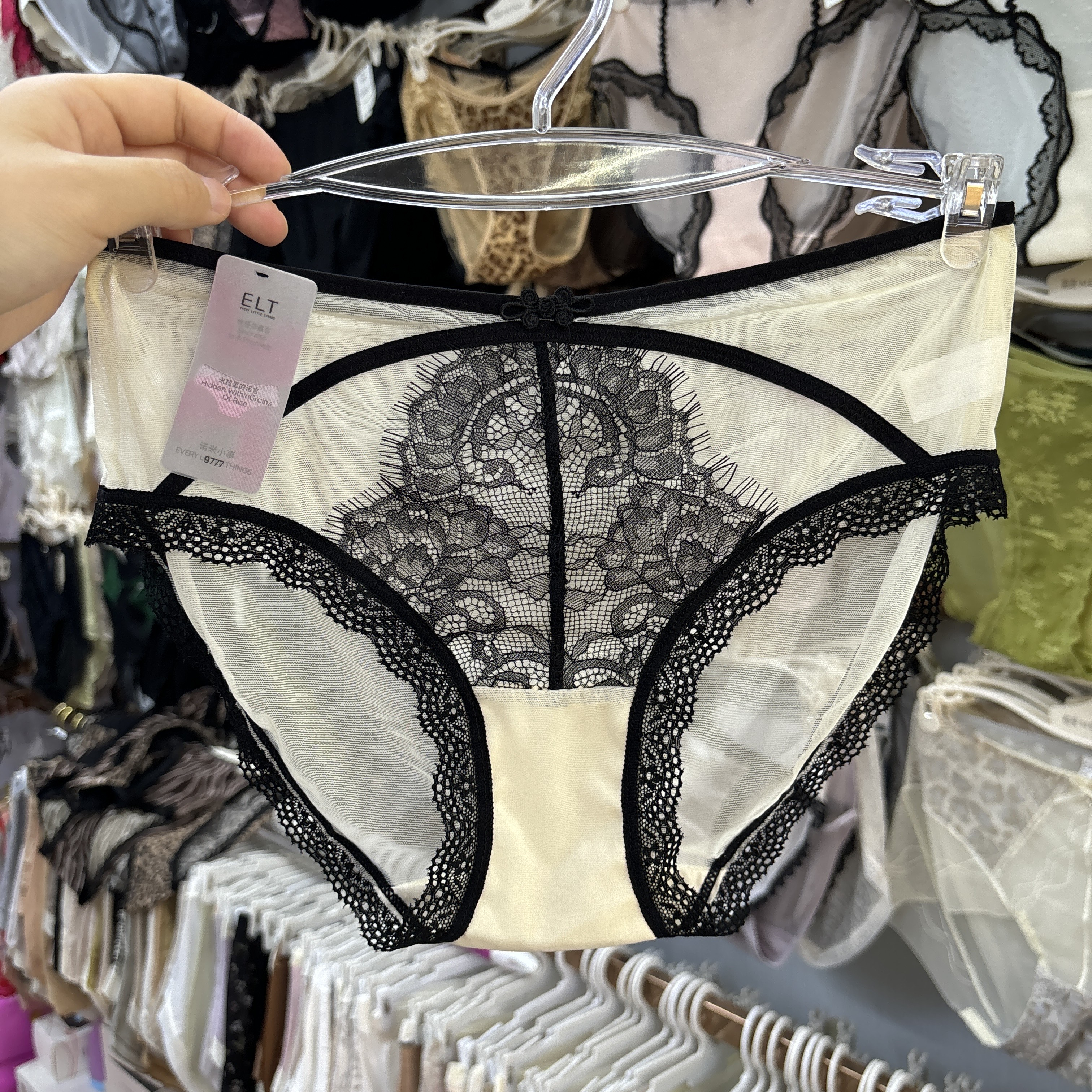 女内裤性感睫毛蕾丝舒适纯棉裆纯欲透气女士三角裤短裤