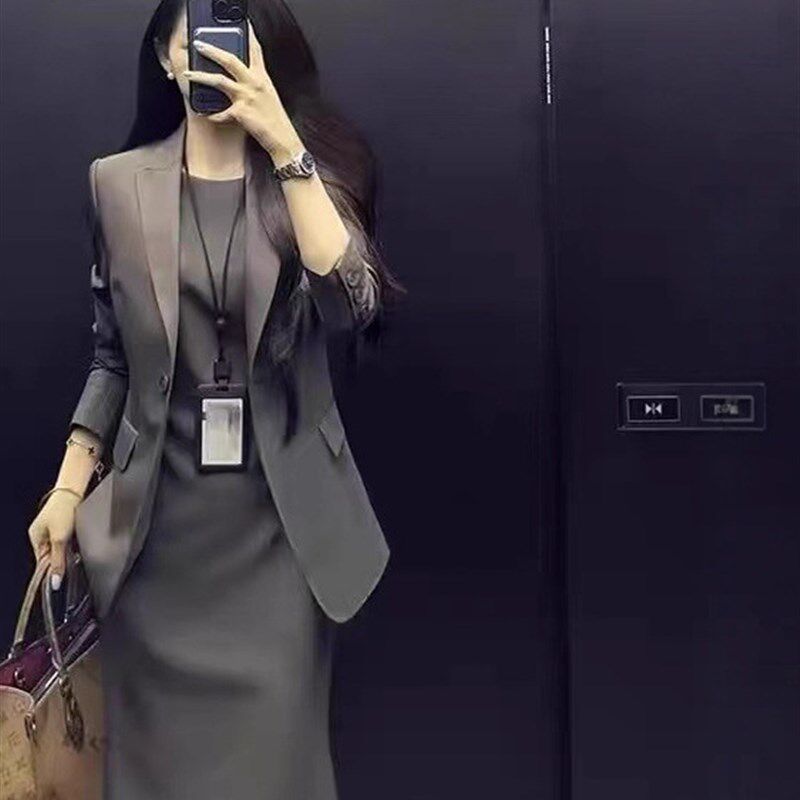 胖mm长袖修身西装无袖连衣裙子职业两件套装春秋新U款大码通勤女