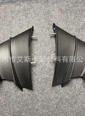 适用杜卡迪PanigaleV4/V4S/V4R改装碳纤维定风翼风阻翅膀2018+
