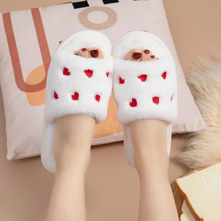 直销新款跨境外贸新款红色爱心家居棉拖鞋毛绒牛筋底简约时尚防滑