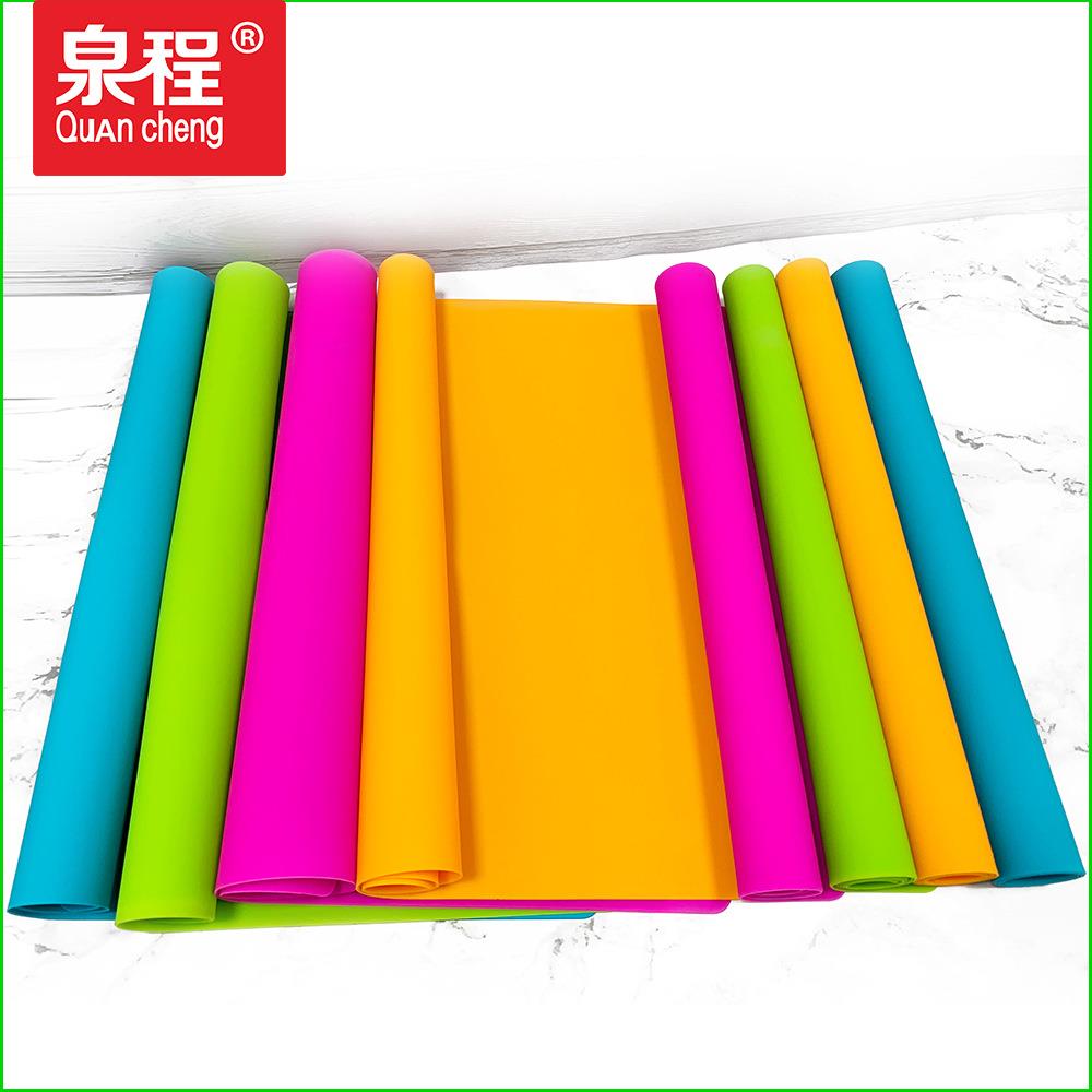 直销新款硅胶餐垫方形厨房隔热防烫桌垫不粘面易清洗擀面垫隔热垫