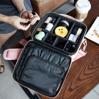 2020新款小号彩妆师跟妆收纳隔板美甲纹绣单肩便携工具化妆包