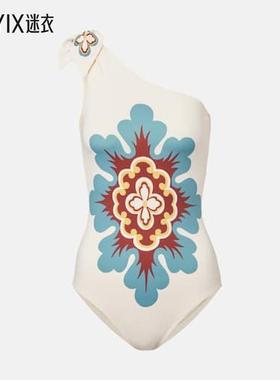 La DoubleJ 女神式印花单肩泳衣 迷衣时尚