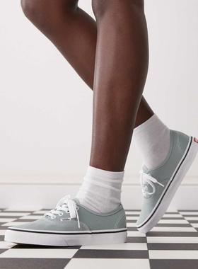 Vans 女士 运动鞋 Authentic colour theory 浅灰色训练鞋