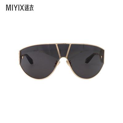 Roberto Cavalli罗伯特 女款SRC093 眼镜 迷衣时尚