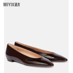 Gianvito Rossi 女款Amelia 漆皮芭蕾舞鞋 迷衣时尚