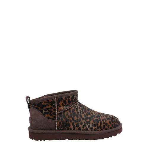 UGG Australia 女士 SS26 短靴 圆头