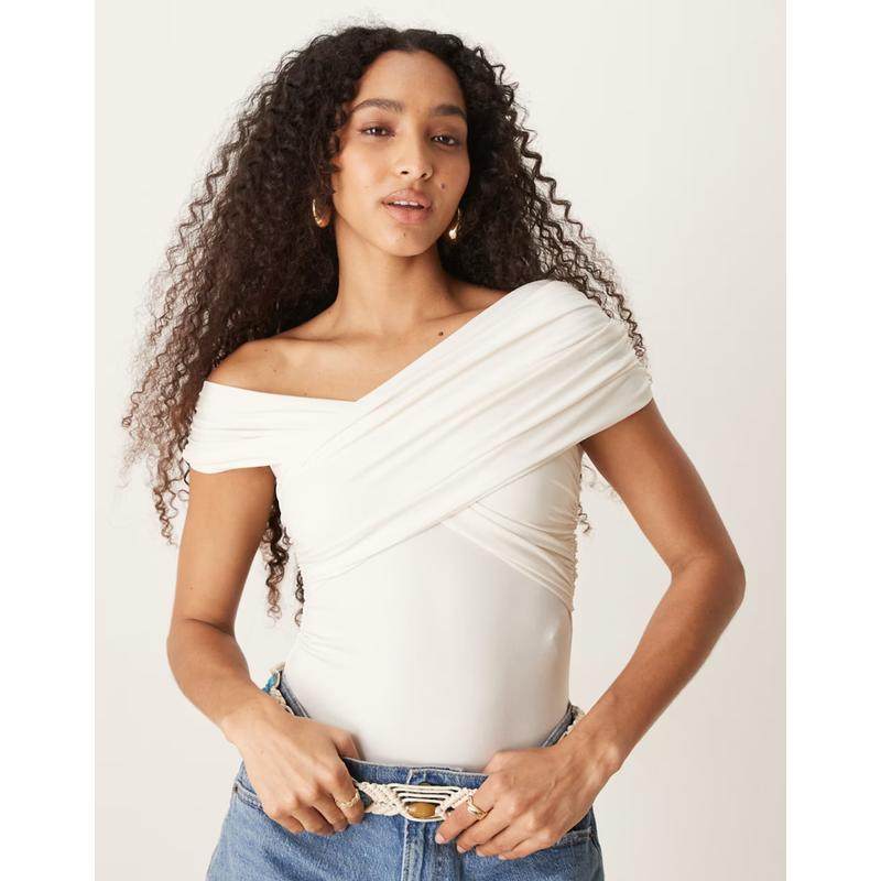 Abercrombie  Fitch 女士 连体衣 露肩不对称裹式连体衣(白色)