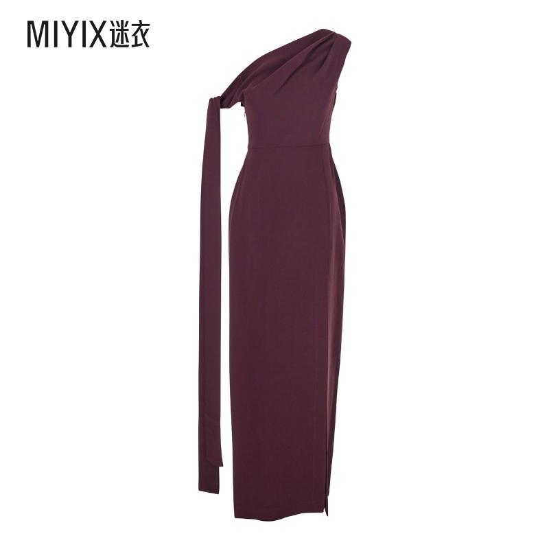 [秋冬新品]Solace London 女款'Irina' 酒红色单肩长款垂褶领圈布