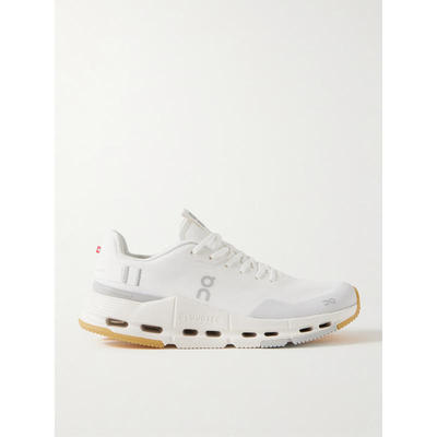 On 女士 运动鞋 Cloudnova Form 2 毛毡橡胶边网纱运动鞋