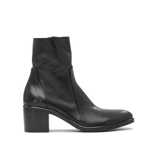 Strategia 女士 FW26 短靴 Boots