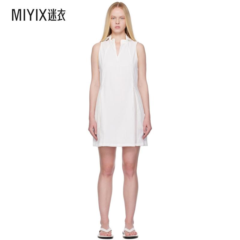 AMOMENTO 女款白色 Nylon Hooded 连衣裙 迷衣时尚图片
